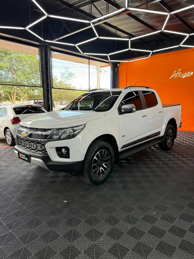 Carro Chevrolet S10 Cabine Dupla 2021 S10 2.5 ECOTEC SIDI LTZ 4x2 (Cabine Dupla) (Aut)