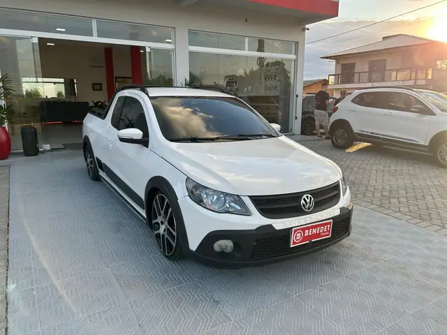 Carro Volkswagen Saveiro 2013 Cross 1.6 (Flex) (cab. estendida)