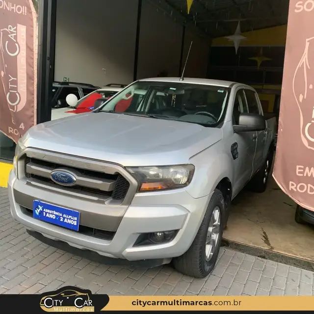 Carro Ford Ranger Cabine Dupla 2017 Ranger 2.2 TD XLS CD 4x4 (Aut)