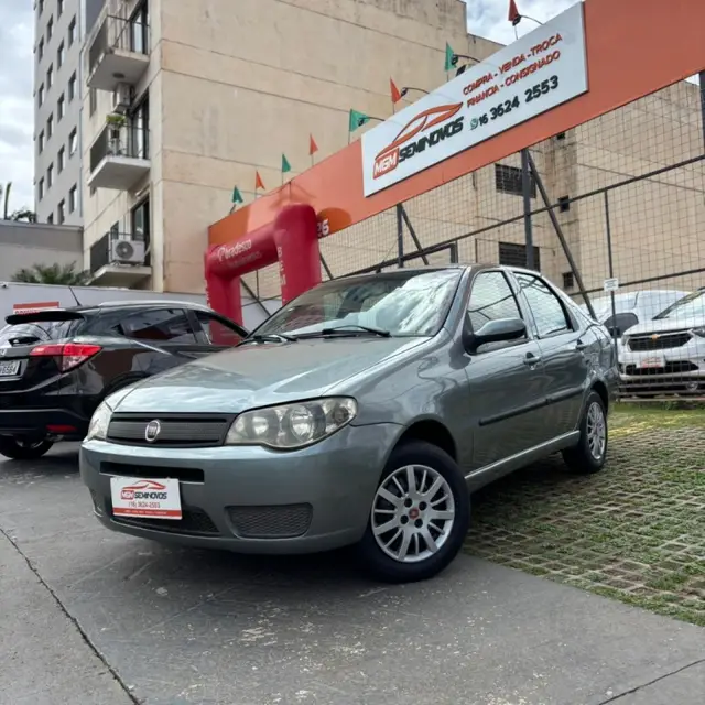 Carro Fiat Siena 2010 Fire 1.0 8V (Flex)