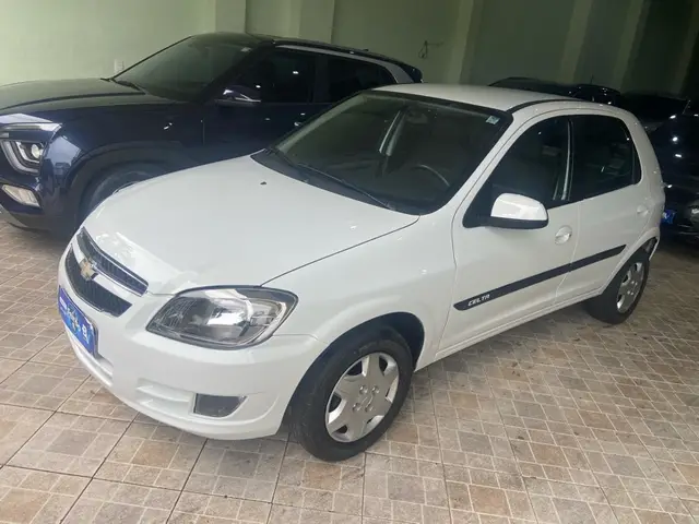 Carro Chevrolet Celta 2015 LT 1.0 (Flex)