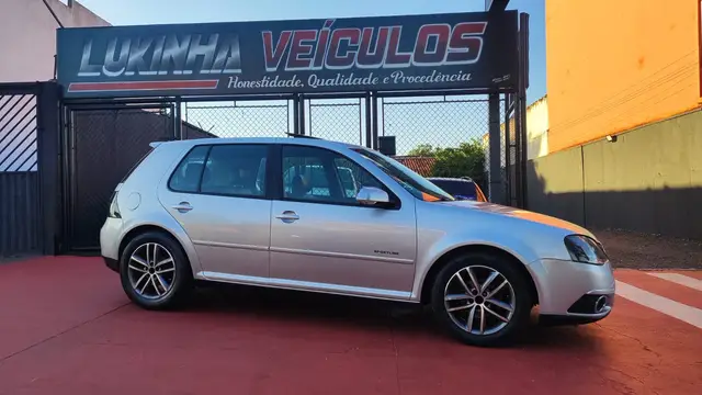 Carro Volkswagen Golf 2010 Sportline 1.6 (Flex)
