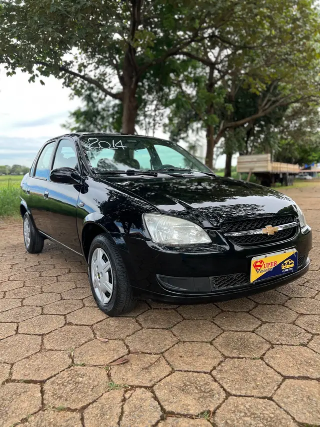 Carro Chevrolet Classic 2015 LS 1.0 VHCE (Flex)