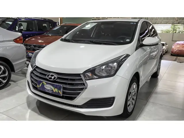 Carro Hyundai HB20S 2018 1.6 Comfort Plus (Flex)