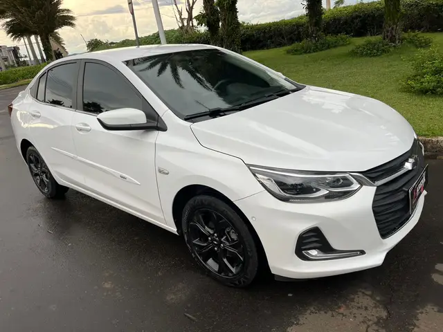 Carro Chevrolet Onix Plus 2021 1.0 Premier Turbo Flex (Aut)