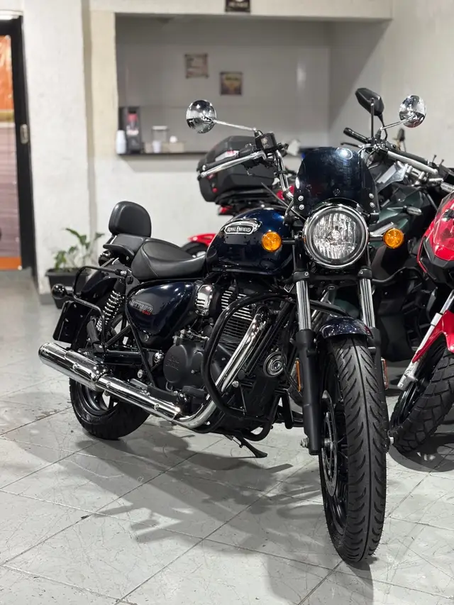 Moto Royal Enfield Meteor 350 2023 Fireball