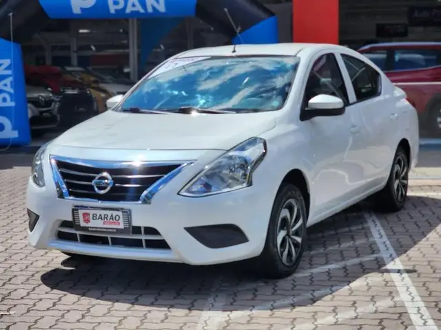 Carro Nissan Versa 2017 1.0 12V (Flex)