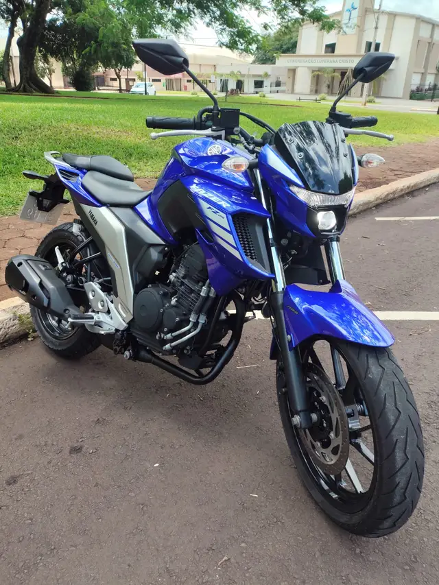 Moto Yamaha Fazer FZ25 2023 ABS
