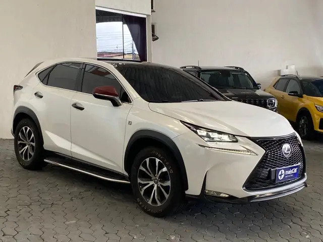 Carro Lexus NX 200t 2016 F-Sport 2.0 4WD