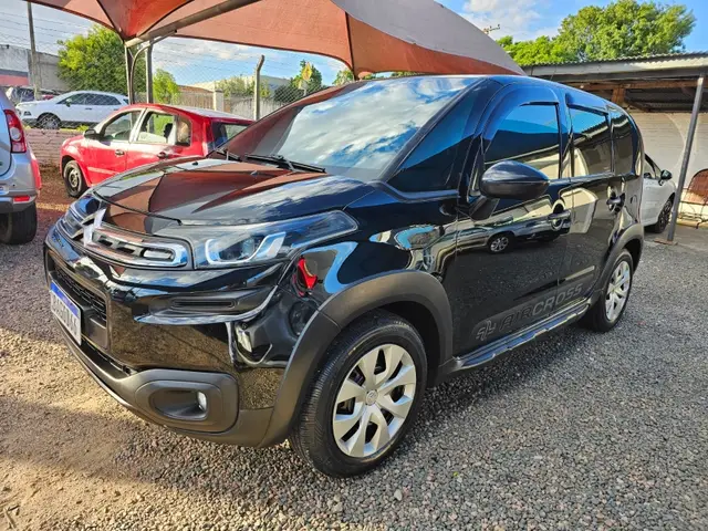 Carro Citroën Aircross 2016 Start 1.5 8V (Flex)