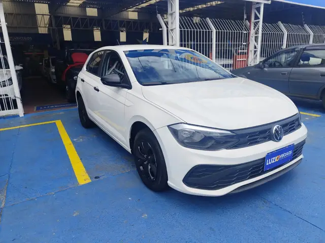 Carro Volkswagen Polo 2024 Track 1.0 Flex 12V 5p