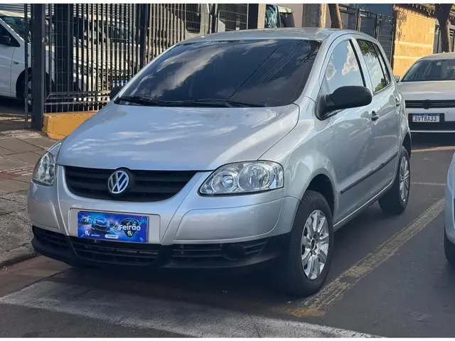Carro Volkswagen Fox 2008 City 1.0 8V (Flex)