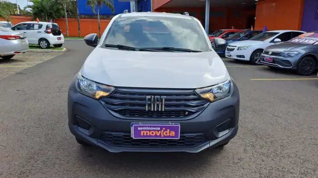 Carro Fiat Strada 2023 Endurance 1.4 Cabine Plus (Flex)