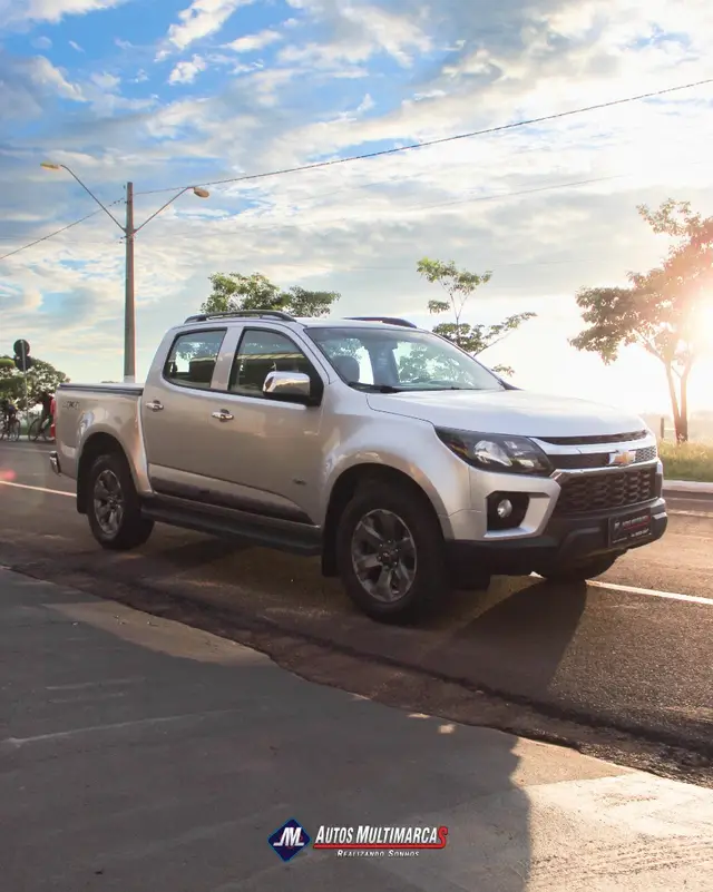 Carro Chevrolet S10 Cabine Simples 2022 S10 2.8 CTDi Cabine Simples LS 4WD