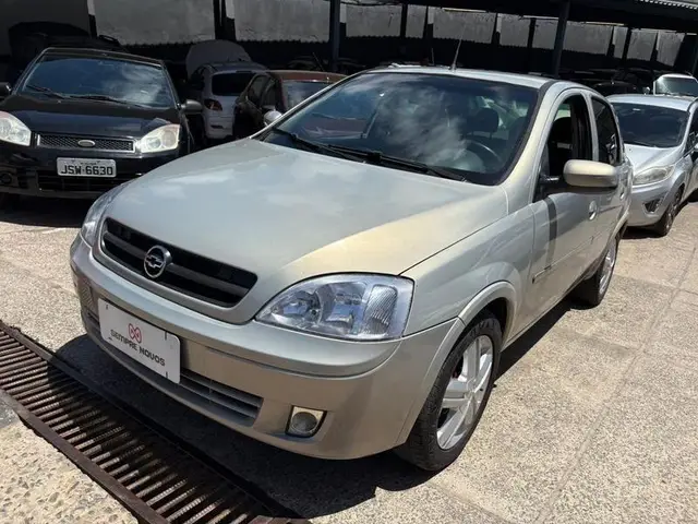 Carro Chevrolet Corsa Sedan 2005 Joy 1.0 (Flex)