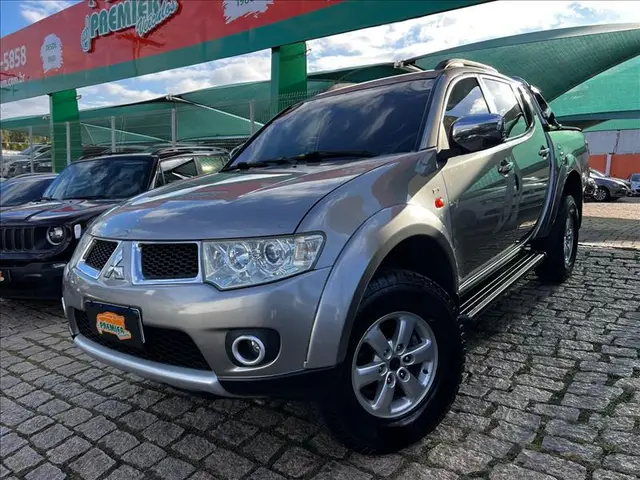Carro Mitsubishi L200 Triton Sport 2013 3.2 DI-D 4x4 (Aut)