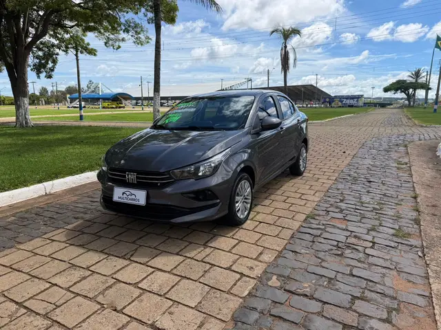 Carro Fiat Cronos 2023 Drive 1.3 (Flex) AT