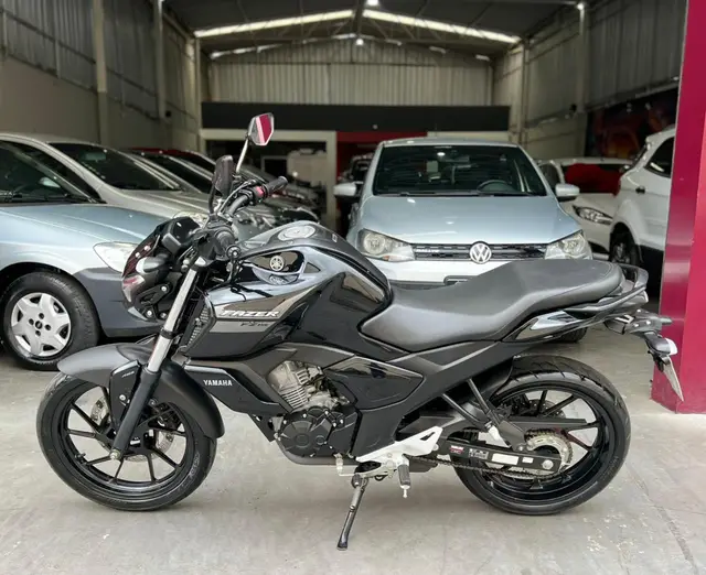 Moto Yamaha YS 150 Fazer 2023 ED