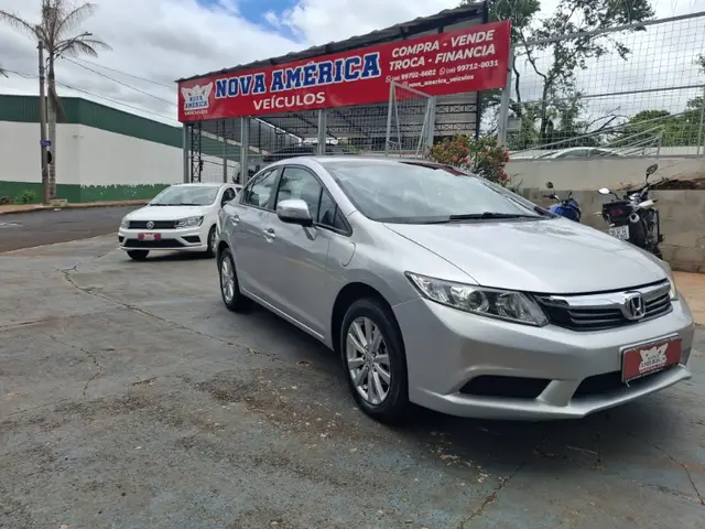 Carro Honda Civic 2012 New  LXL 1.8 16V i-VTEC (Flex)