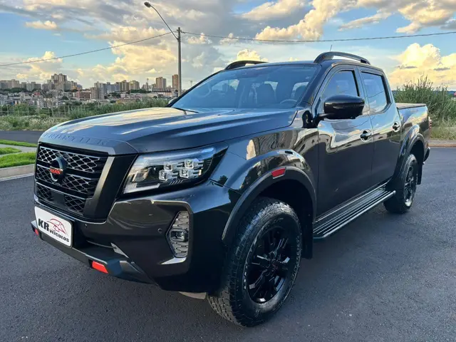 Carro Nissan Frontier 2023 2.3 TD CD PRO-4X 4x4