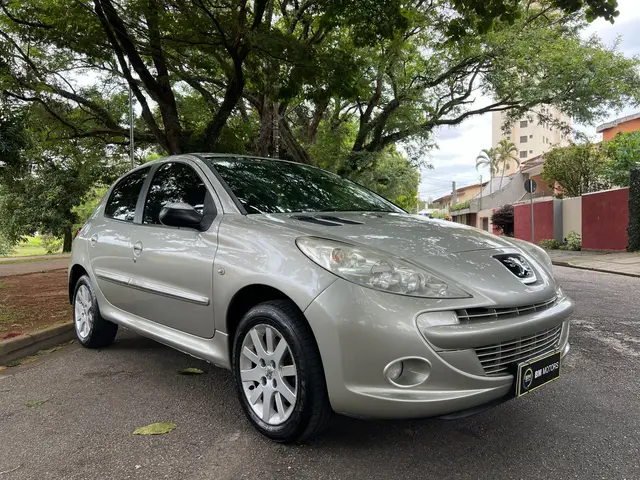 Carro Peugeot 207 2013 Hatch XS 1.6 16V (flex) (aut)