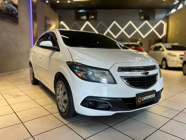 Carro Chevrolet Prisma 2016 1.4 LT SPE/4