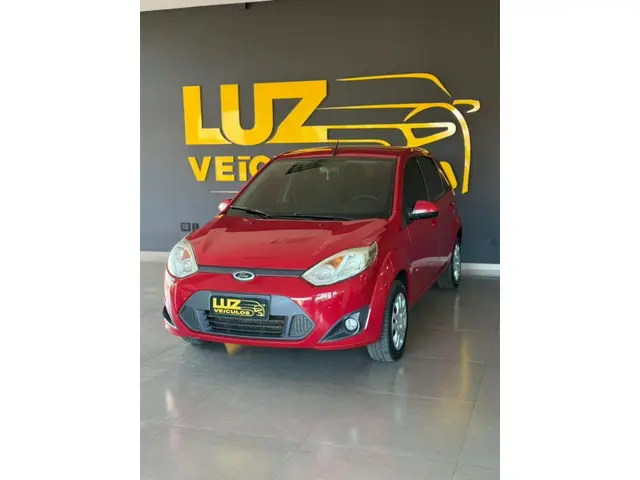 Carro Ford Fiesta Hatch 2014 SE 1.0 RoCam (Flex)