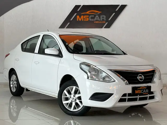 Carro Nissan Versa 2016 1.0 12V S (Flex)