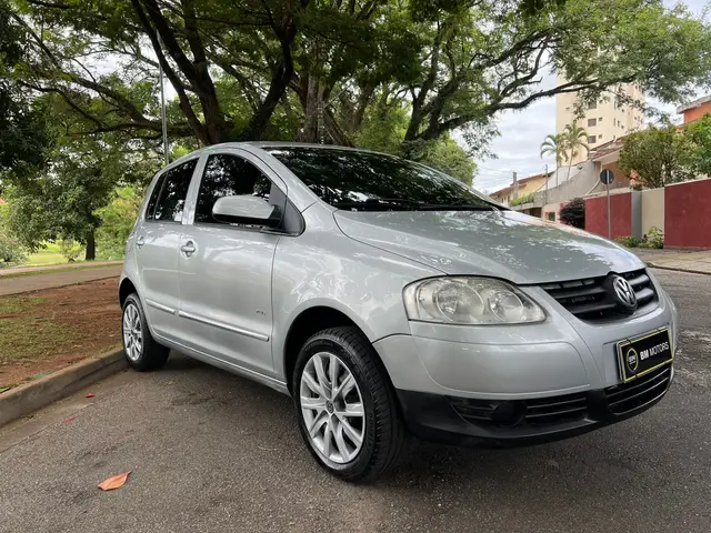 Carro Volkswagen Fox 2009 Plus 1.6 8V (Flex) 2p