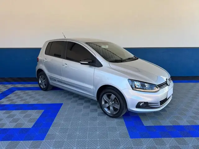 Carro Volkswagen Fox 2020 1.6 MSI Connect (Flex)