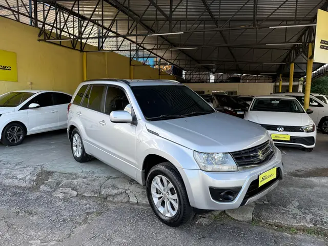 Carro Suzuki Grand Vitara 2013 2.0 16V 2WD