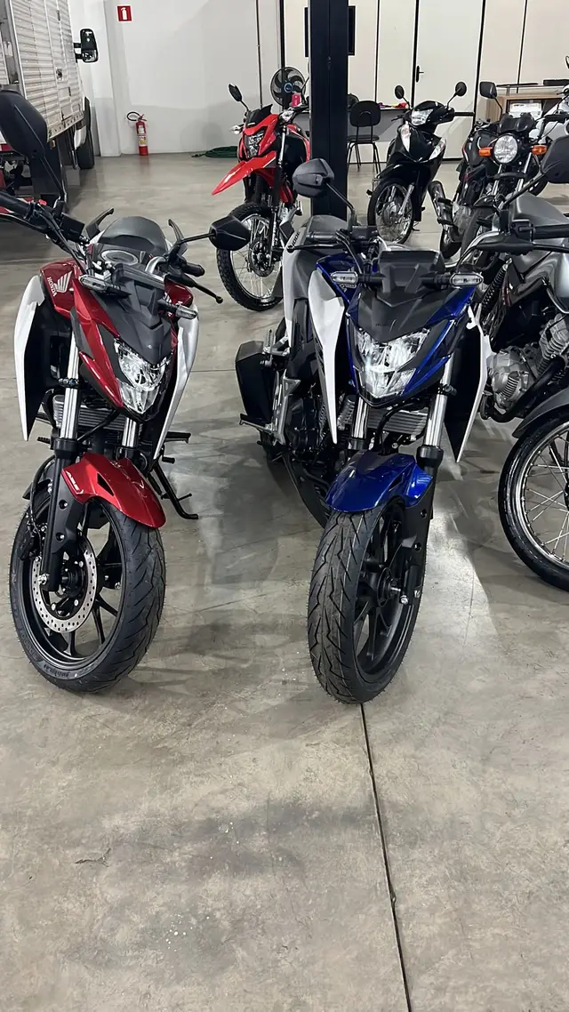 Moto Honda CB 300F Twister 2026 ABS