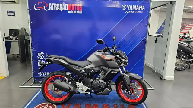Moto Yamaha Fazer FZ15 2026 Connected