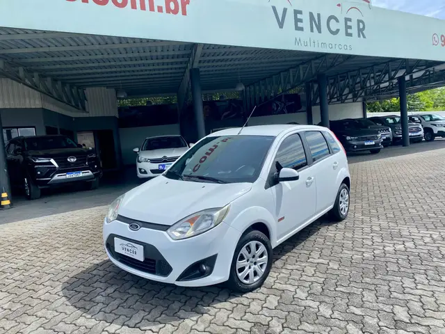 Carro Ford Fiesta Hatch 2013 SE Rocam 1.6 (Flex)