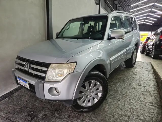 Carro Mitsubishi Pajero Full 2008 3.8 V6 5D HPE 4WD