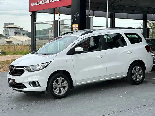 Carro Chevrolet Spin 2024 Premier 1.8 (Aut.)