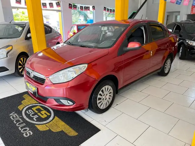 Carro Fiat Grand Siena 2013 Evo Attractive 1.4 8V (Flex)