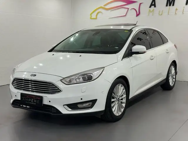 Carro Ford Focus Hatch 2019 SE 2.0 PowerShift