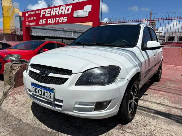 Carro Chevrolet Celta 2013 LS 1.0 (Flex) 4p