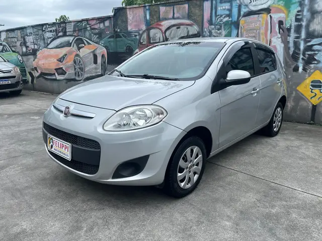 Carro Fiat Palio 2015 Attractive 1.0 Evo (Flex)