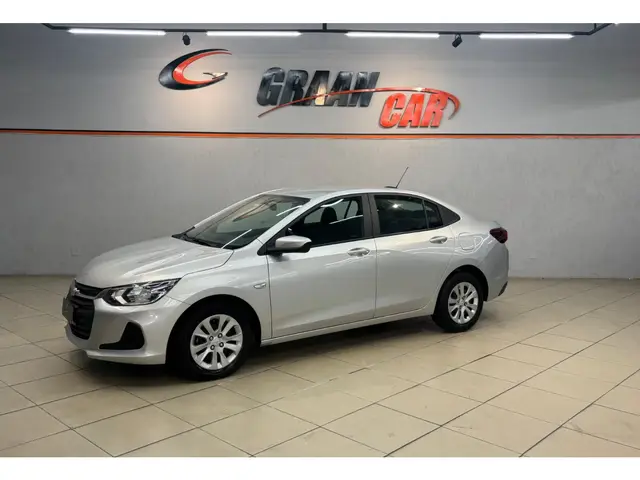 Carro Chevrolet Onix 2023 LT 1.0