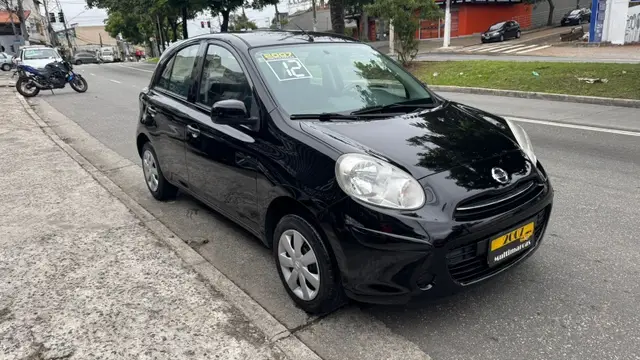 Carro Nissan March 2012 1.0 16V S (Flex)