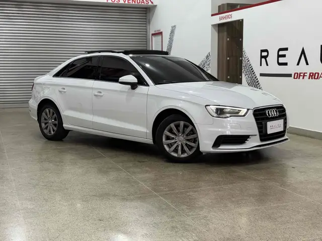 Carro Audi A3 2015 1.4 TFSI Attraction S Tronic