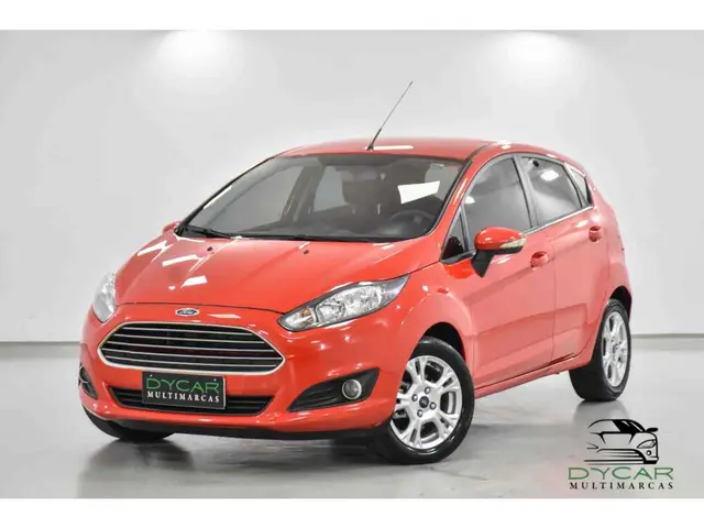 Carro Ford New Fiesta Sedan 2016 1.6 SE PowerShift (Flex)