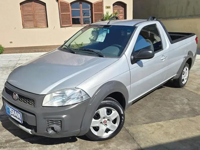 Carro Fiat Strada 2017 Hard Working 1.4 (Flex) (Cabine Simples)