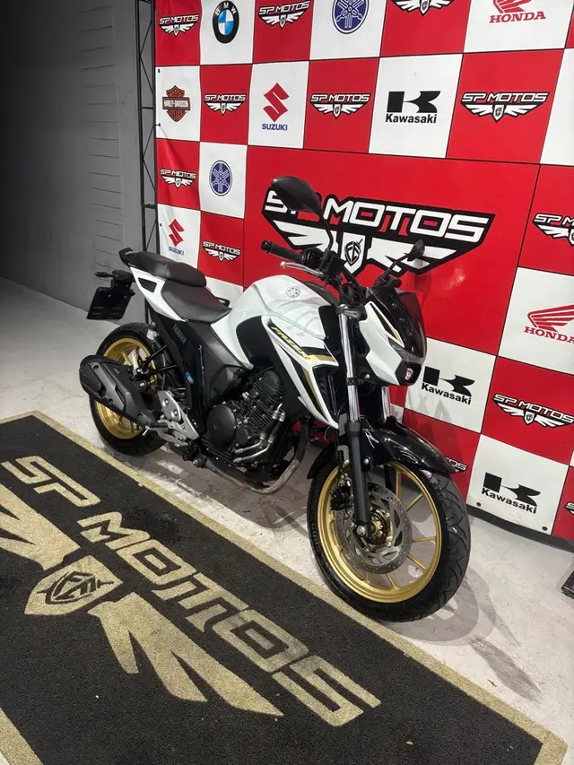 Moto Yamaha Fazer FZ25 2025 Connected