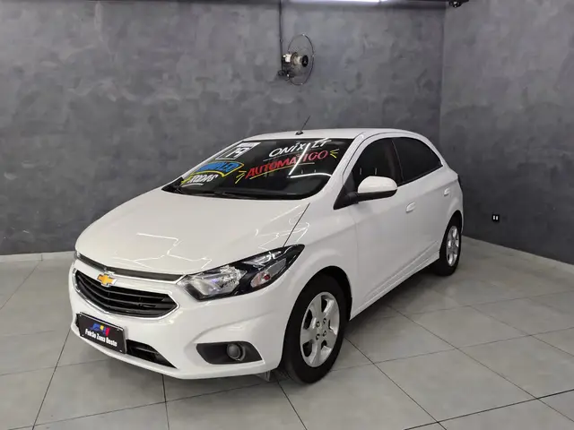 Carro Chevrolet Onix 2019 1.4 LT SPE/4 (Aut)