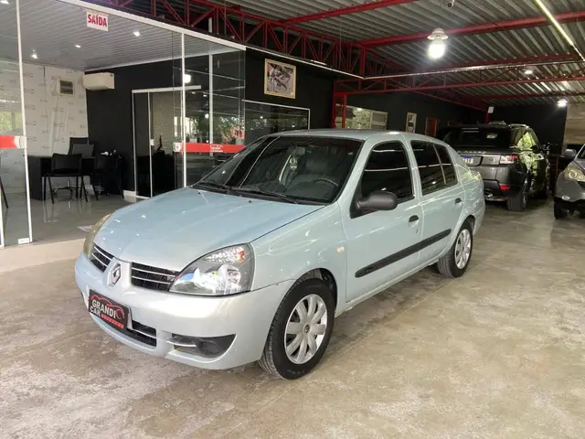 Carro Renault Clio 2008 Hatch. Authentique 1.6 16V (flex) 4p