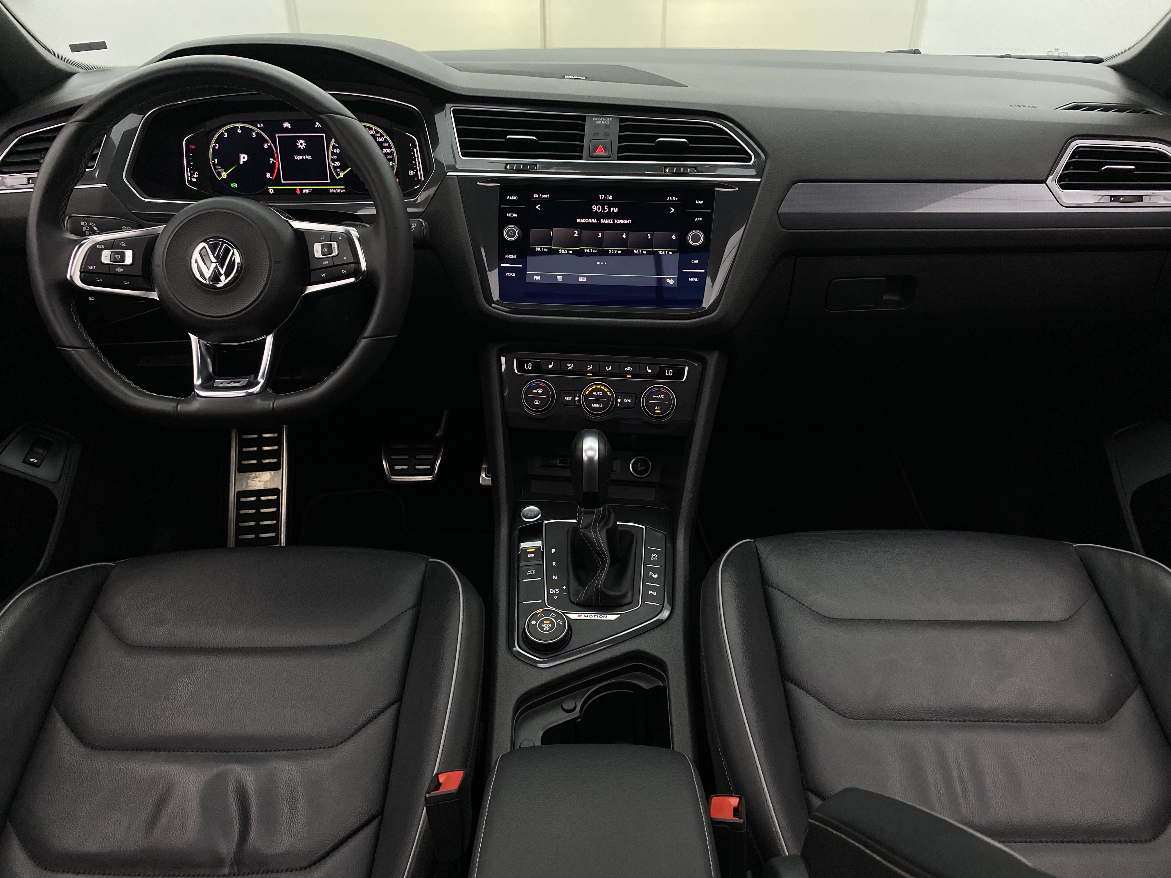 vw - volkswagen tiguan allspace r-line 2.0