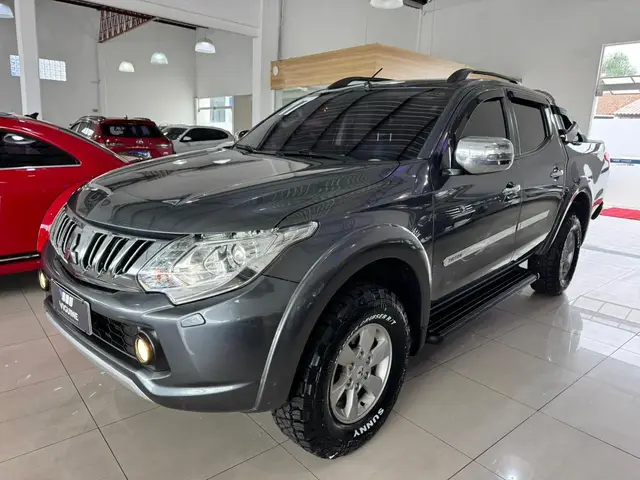 Carro Mitsubishi L200 Triton Sport 2017 Sport 2.4 DID-H HPE 4WD (Aut)